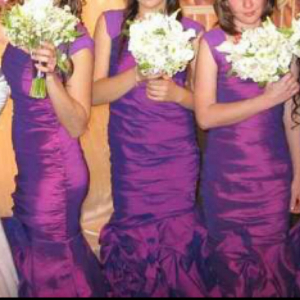 #.  Cindy purple formal dress. Size Medium.